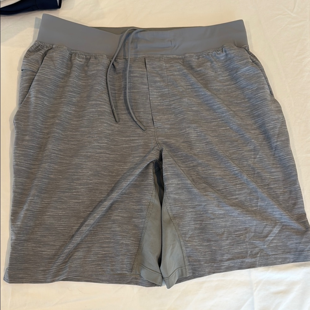 Lululemon Athletica Gray Athletic Shorts with Elastic Waistband